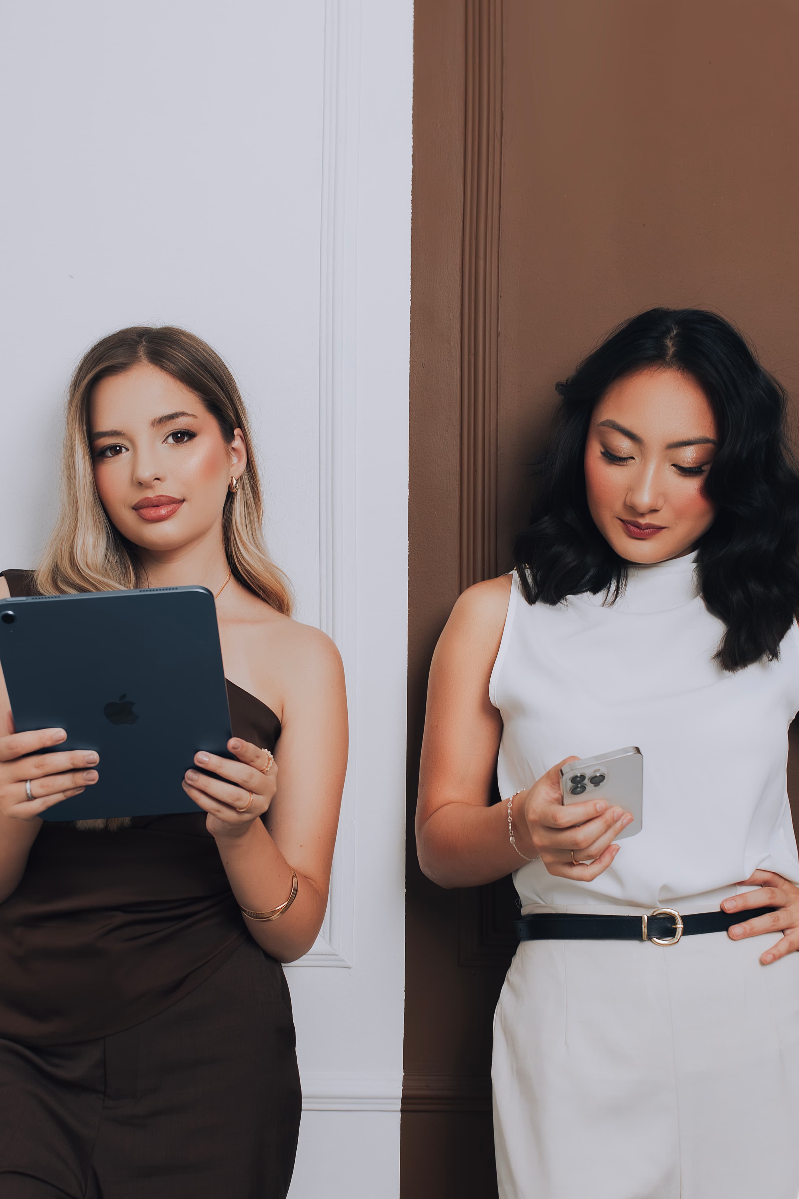 Karoline e Julia, co-founders da 2 Sides